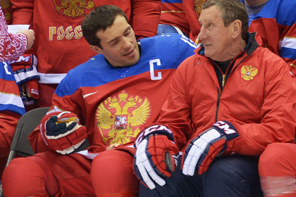 Павел Дацюк и тренер Валерий Белоусов